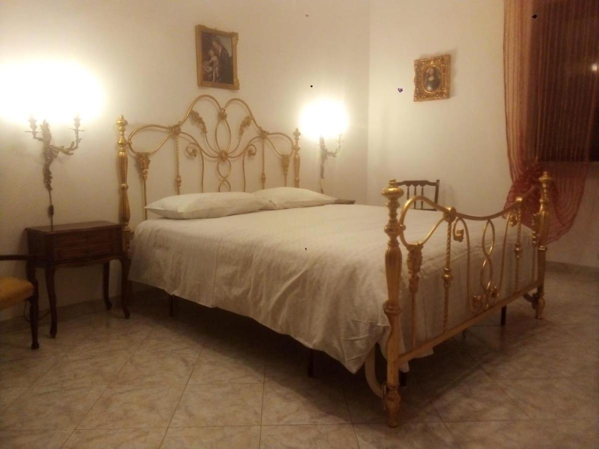 Appartamento La Casa Nel Bosco Rueglio ภายนอก รูปภาพ
